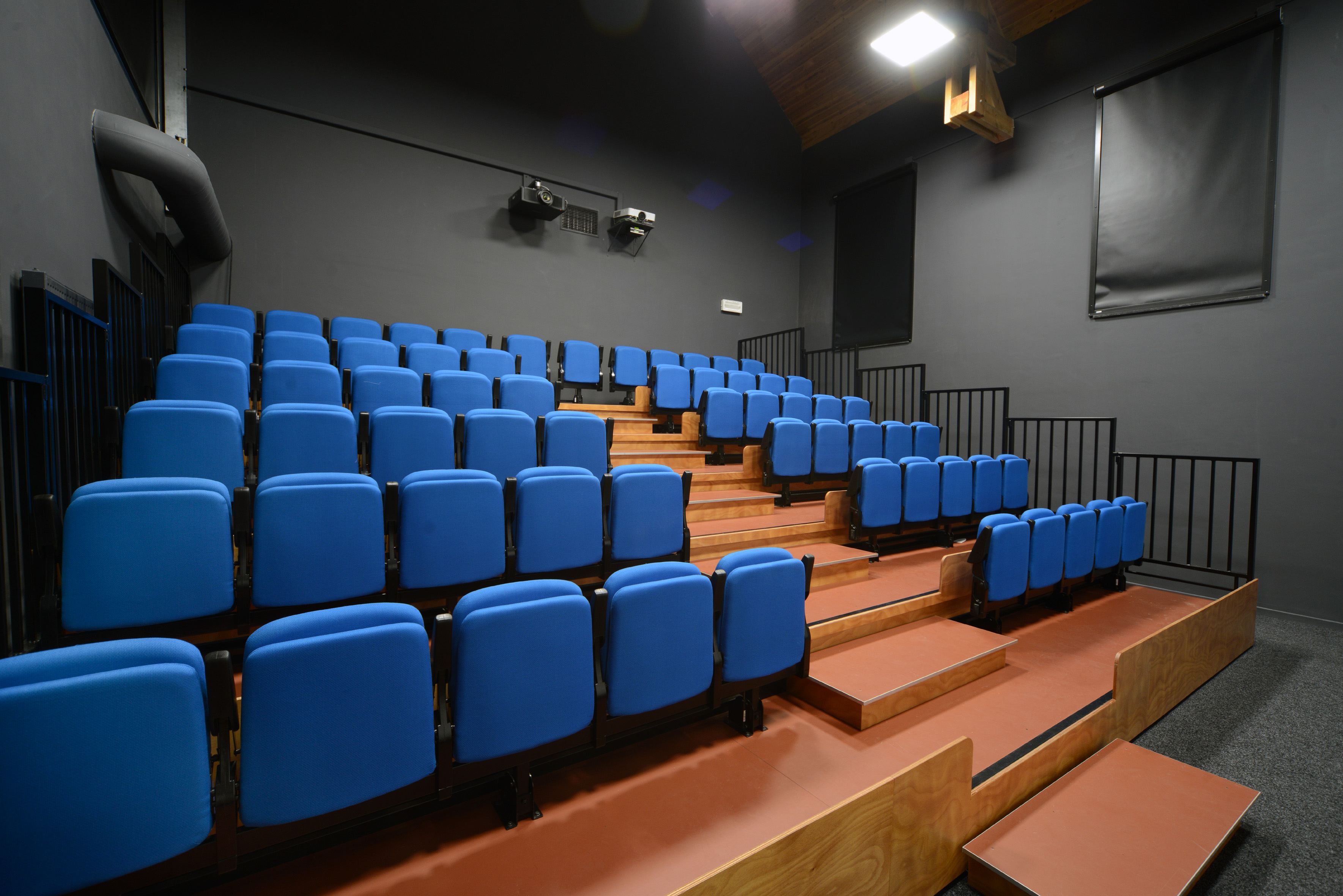 AUDITORIUM